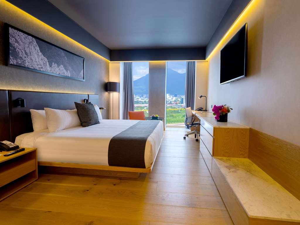 Готель Galeria Plaza Монтеррей Номер фото A room at the hotel